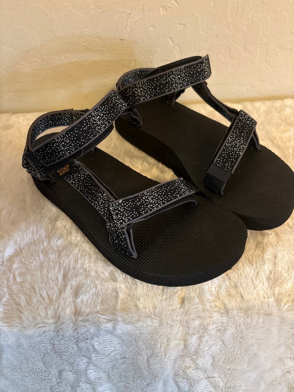 UEC Teva Sandals. Women size 9